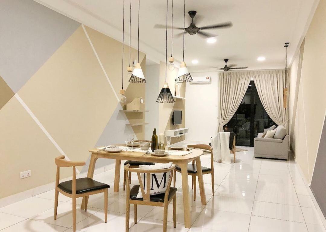 Johor Bahru Paradigm Leplatino Homestay Kültér fotó